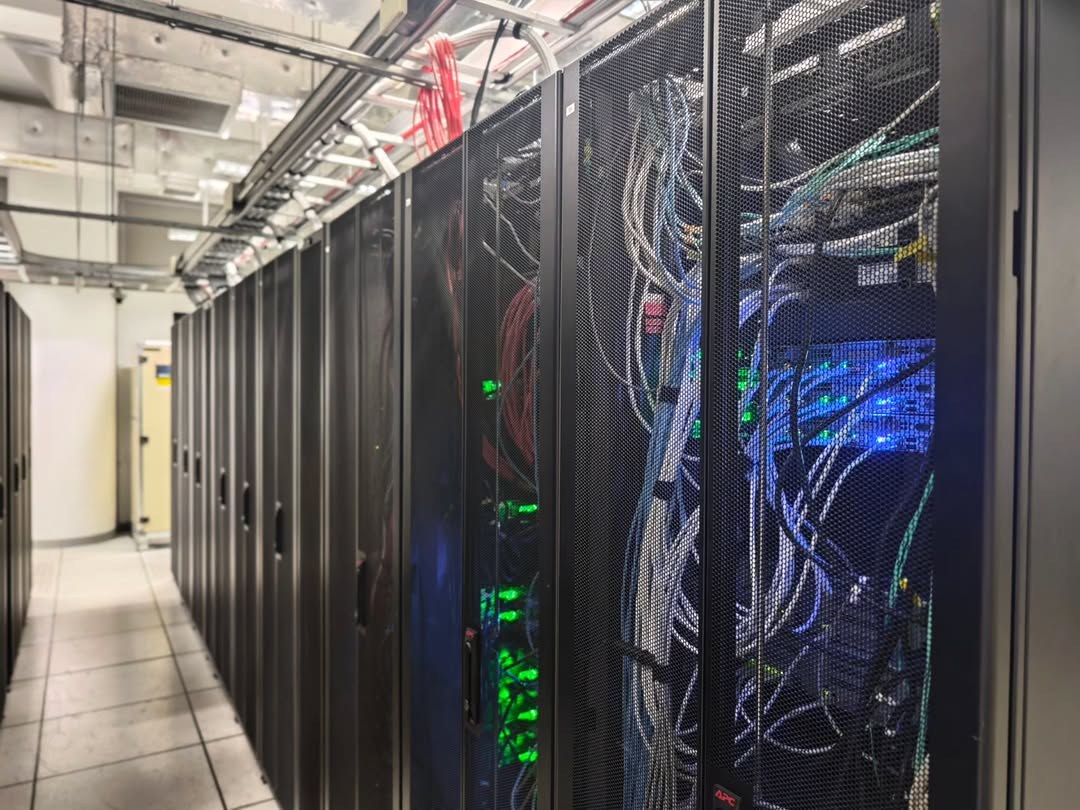 Air conditioning and cooling equipment in the datacenter