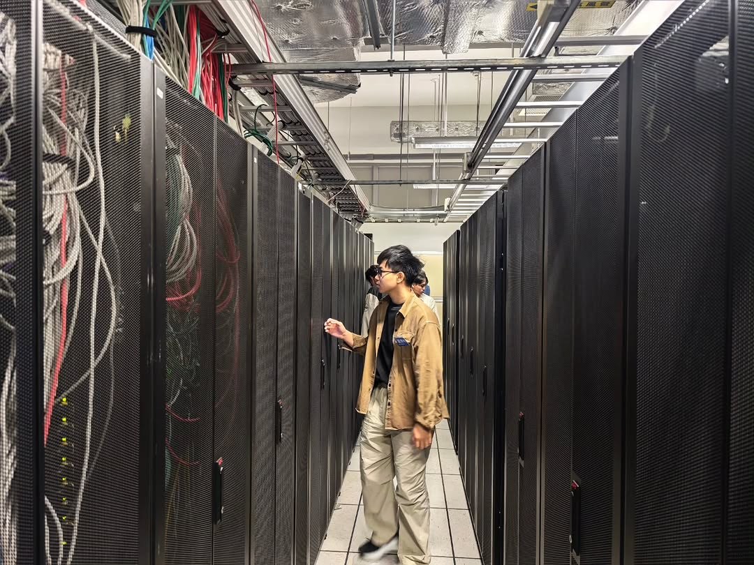 Overhead cable management in the datacenter